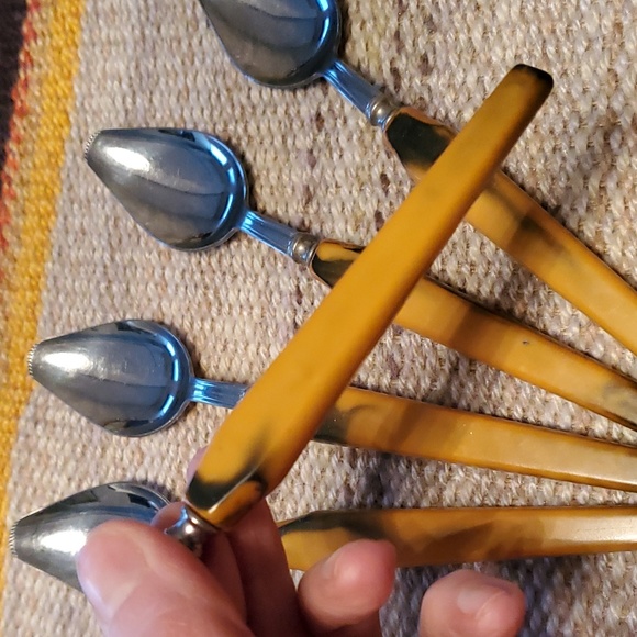 MCM Glo Hill bakelite handle grapefruit spoons - Picture 3 of 9